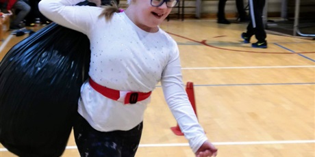 Powiększ grafikę: Mikołajki 2019