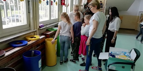 Powiększ grafikę: Zabawa ekologiczna maj 2019